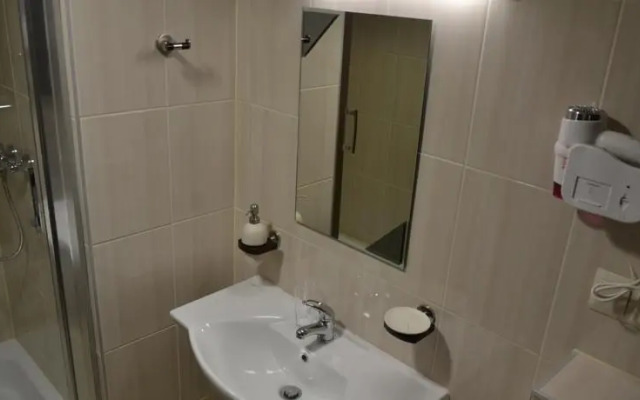 Pod Dębem
