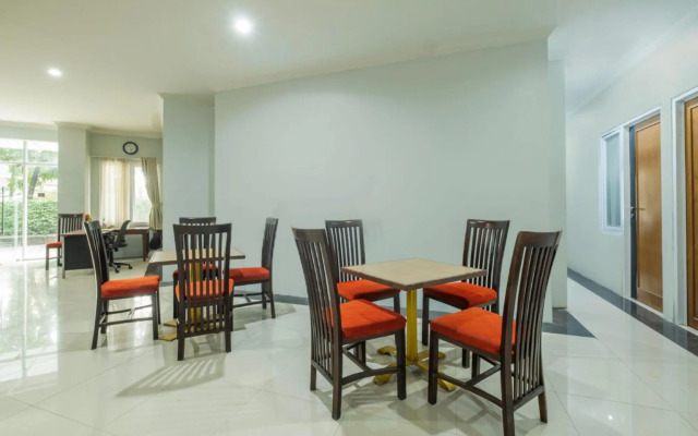 Al Jazeerah Residence Syariah by OYO Rooms