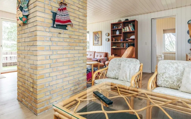 6 Person Holiday Home in Pandrup