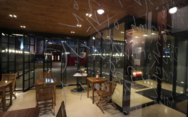 Hong C Hotel Gangneung Station