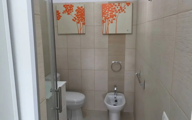 Delicious Los Cristianos,achacay,2bdr & 2bathr Beach Close Wifi Free