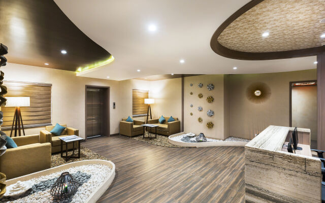 The Lotus Hotel Sameera