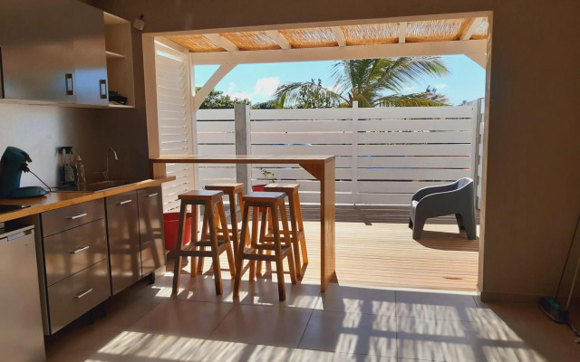 Appartement neuf a 150 metres de la mer wifi