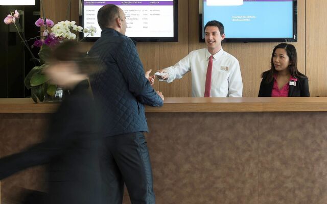 Mercure Bords De Loire Saumur