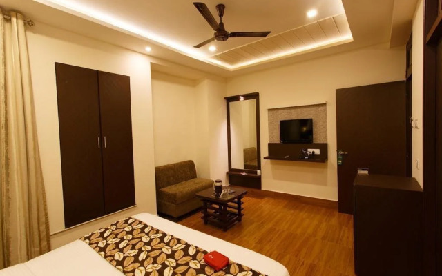 OYO Premium Kotri Circle