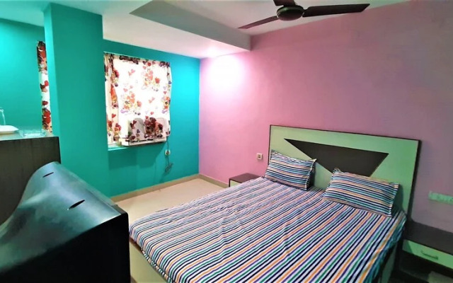 Chandrabindu n Lodge