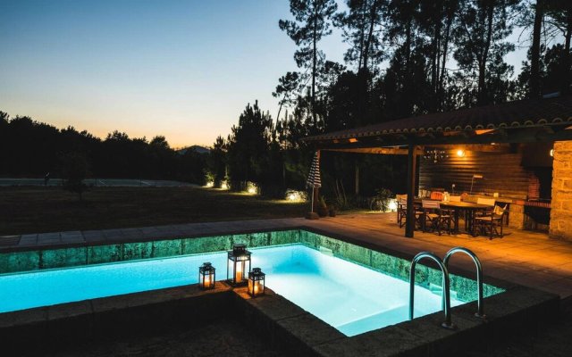 Villa With 5 Bedrooms in São Pedro do Sul, With Wonderful Mountain View, Private Pool, Enclosed Garden - 70 km From the Beach