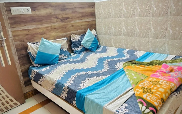 Hotel Ashadeep