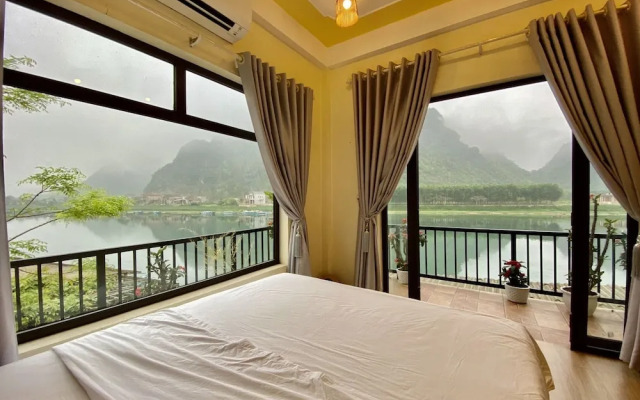 Phong Nha Coco Riverside Homestay