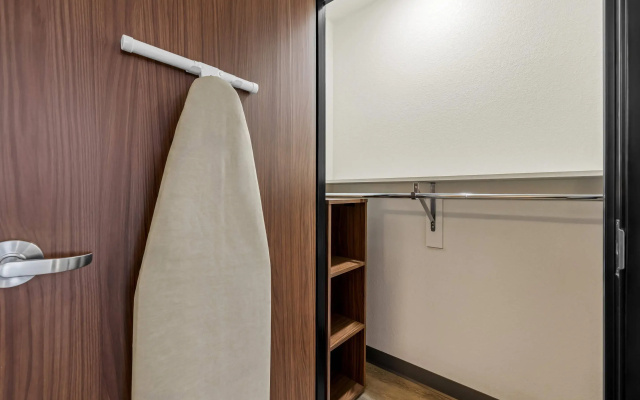 Everhome Suites Rochester Greece