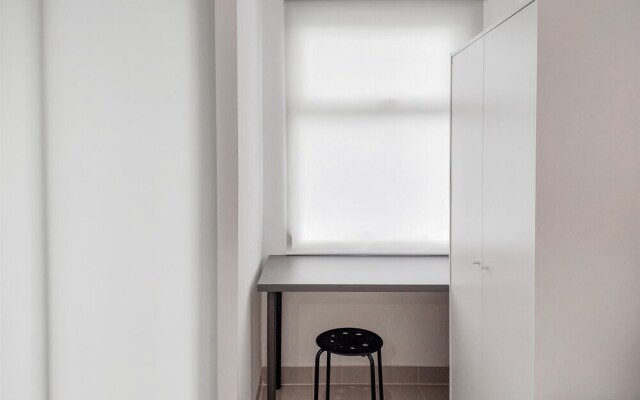 Modern And Tidy Studio Serpong Garden Apartment