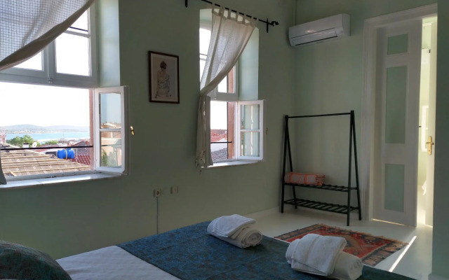 Eolos House Cunda