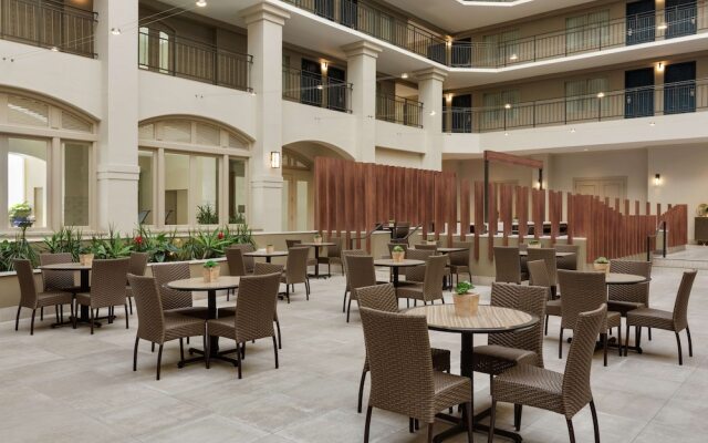 Embassy Suites Milpitas - Silicon Valley