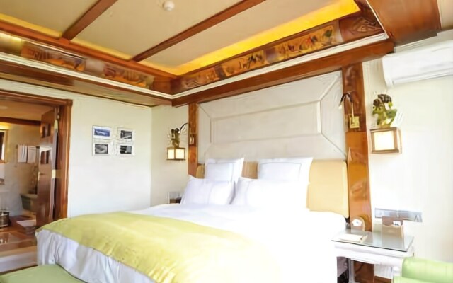Dali Yishan Boutique Hotel