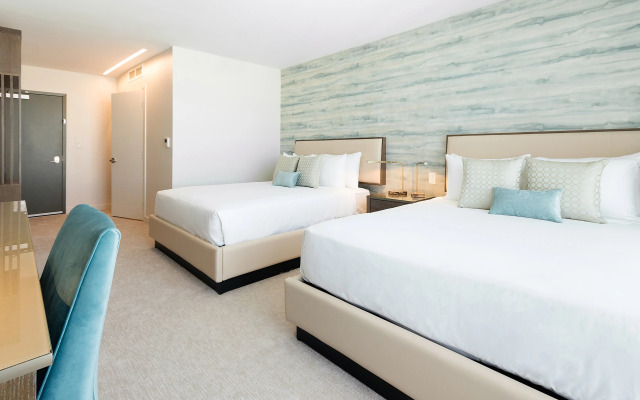 Iberostar Waves Miami Beach