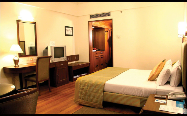 Green Park Hotel