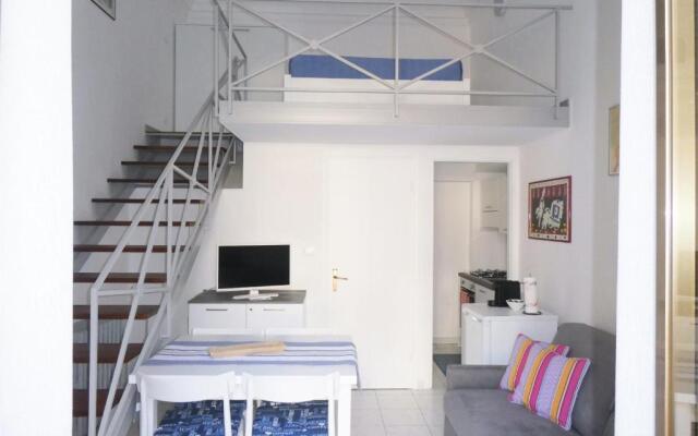 Centrale appartamento su due livelli "3"