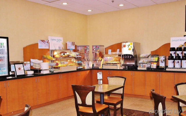 Holiday Inn Express Flagstaff by IHG