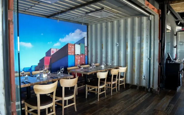 Pavillon sur Mer by Riôtel (150 metres from the main hotel)