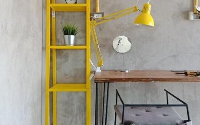 Yimwhan Hostel &Cafe