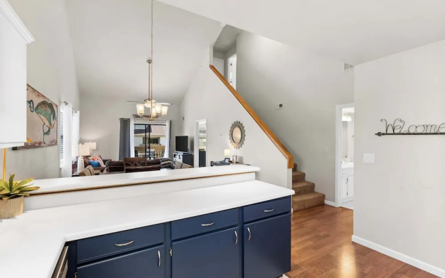 The Joyful Getaway For 8!