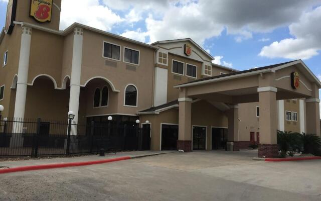 Red Lion Inn & Suites Iah Airport East