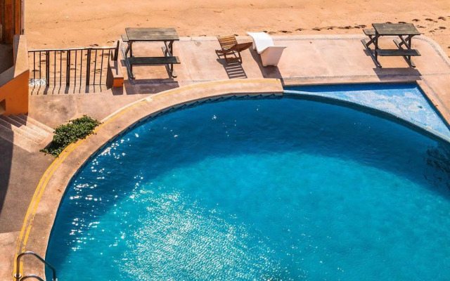 The Alondra Hotel