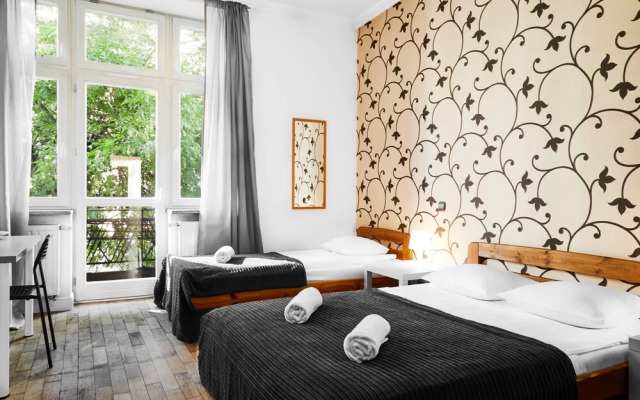 Collosal 6 bedroom- Slowackiego avenue