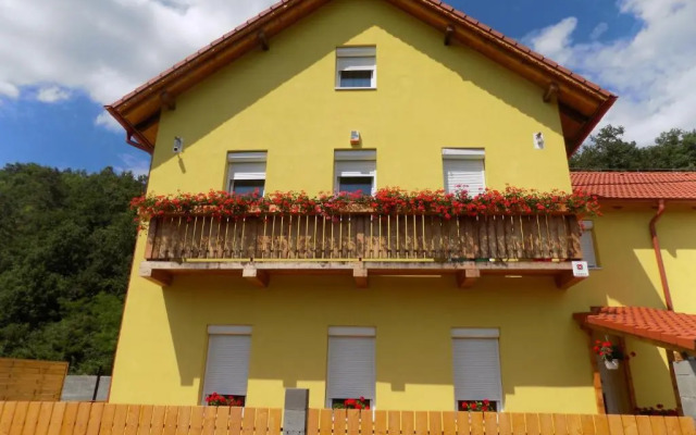 Bakterház Vendégház