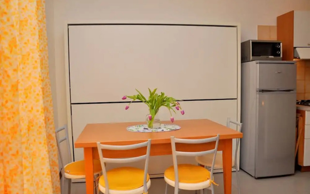 Cozy Studio Apartment With Shared Pool - Beahost
