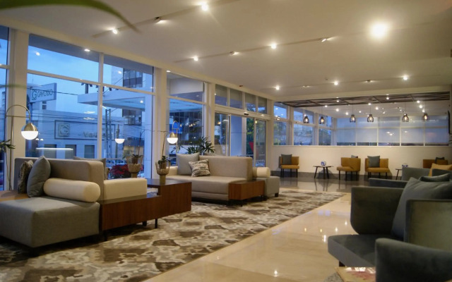 Hotel Velvet Plaza