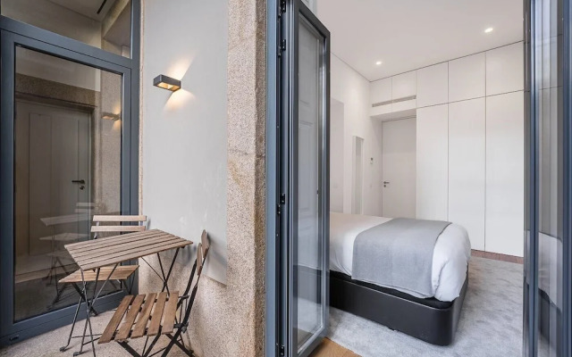 GuestReady - Sliding Doors