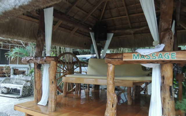 Love's Beach and Dive Resort