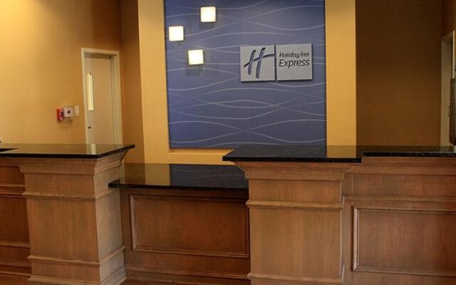 Holiday Inn Express Hotel & Suites Bossier City - Louisiana, an IHG Hotel