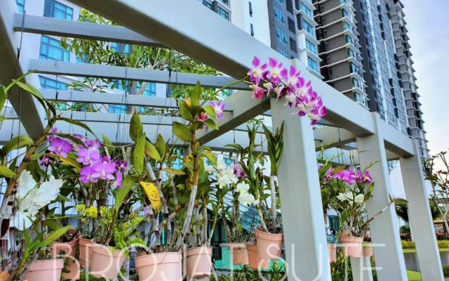 Brojat Suite Family Sea View @ Imperium Residence