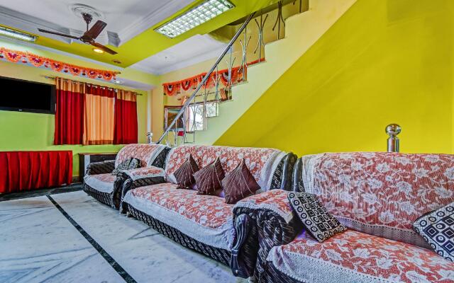 SPOT ON 62077 Hotel Ratnakar Plaza