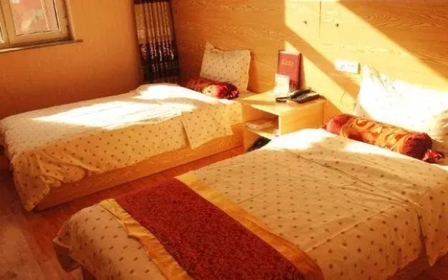 Jiujiu Rujia Inn