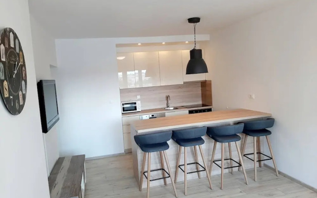 Sea View Apartment Zara Bruna