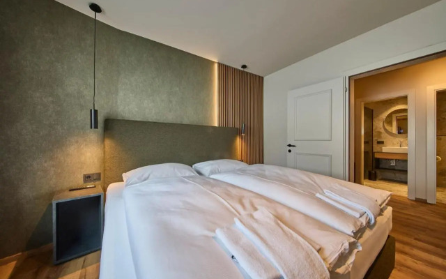 MiLa Apartments