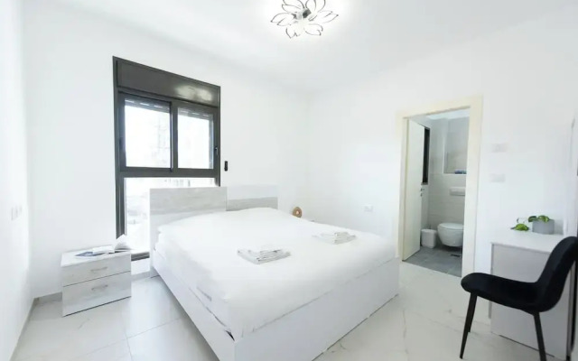 PORT CITY HAIFA-3 Bdrms BAY VIEW Luxury