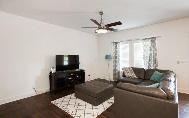 New Nashville House Near Downtown 4 Bedroom Home