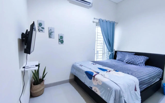 Surabaya Homey near Airport