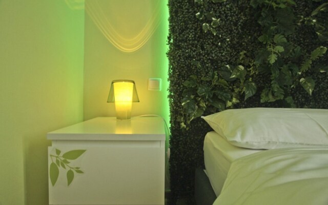 Kvart-otel' Belorusskaja