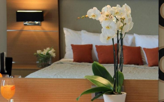 Elektra Hotel & Spa