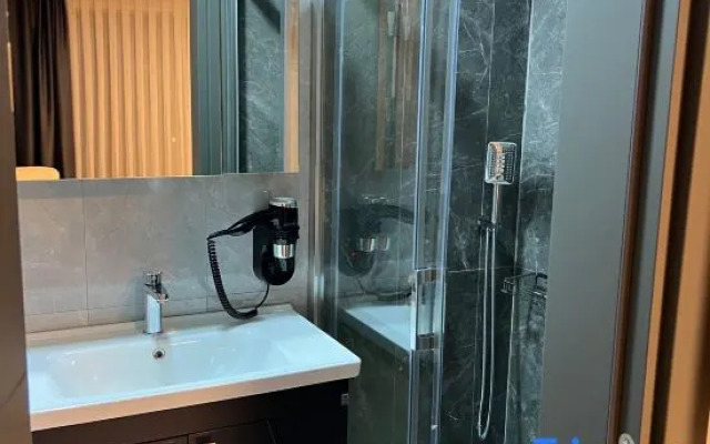 Zulu Suites