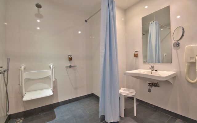 db Seabank Resort and Spa