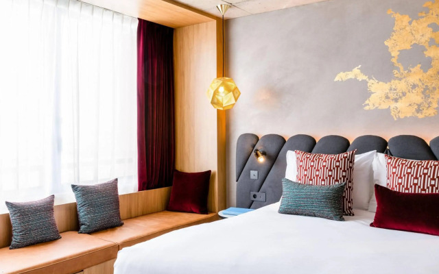 Renaissance Bordeaux Hotel