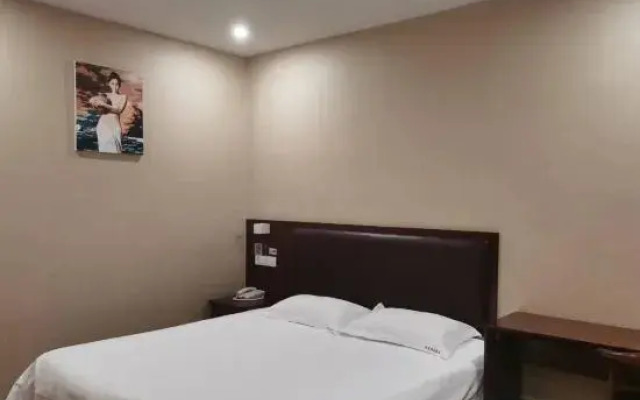 Elan Hotel(Pingyang Railway Station,Yintai City)