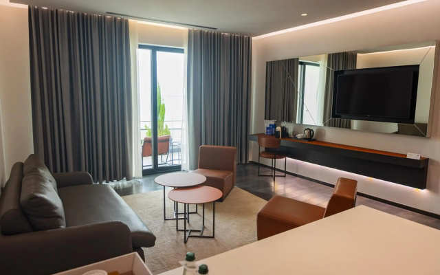 Maritim Marina Bay Resort & Casino