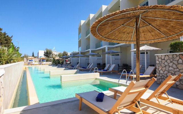 Delfinia Resort